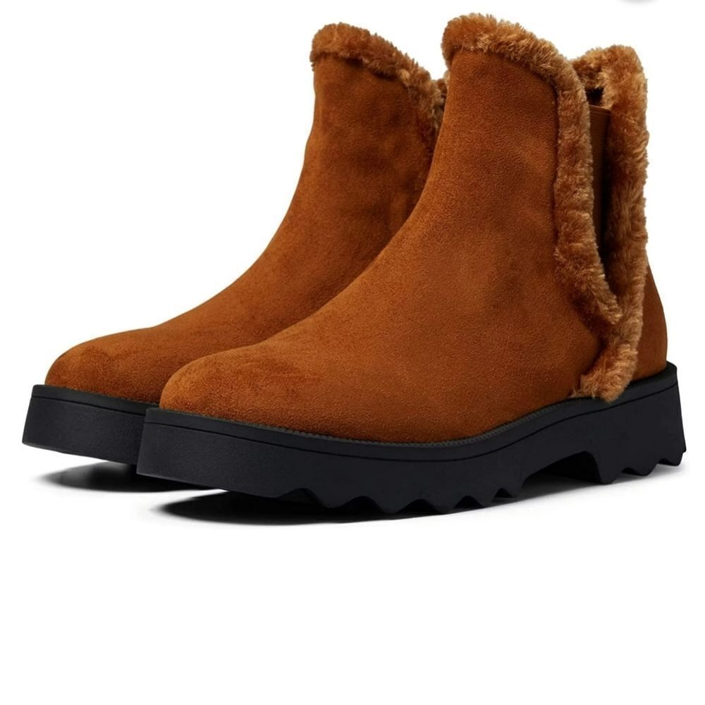 BRAND NEW AEROSOLES WOMEN'S SWALLOW CHELSEA  FAUX SUEDE BOOT